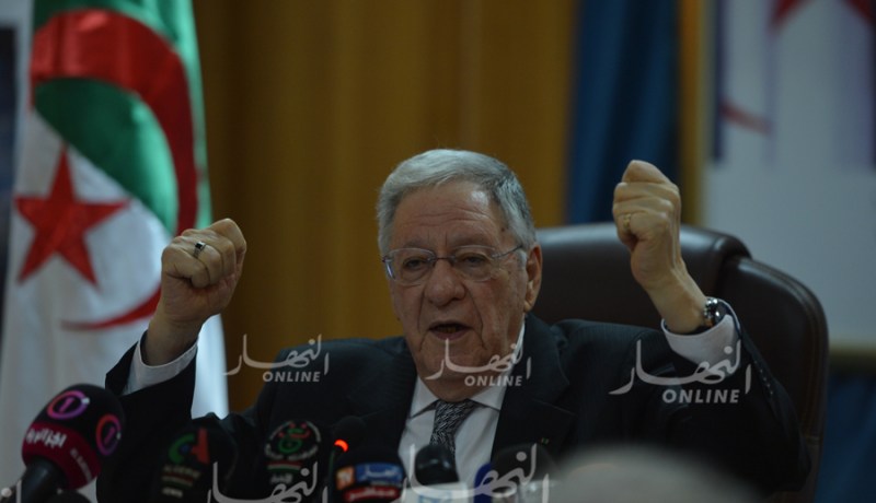 ولد عباس : الأحزاب المجتمعة تناشد الرئيس الترشح لعهدة رئاسية جديدة