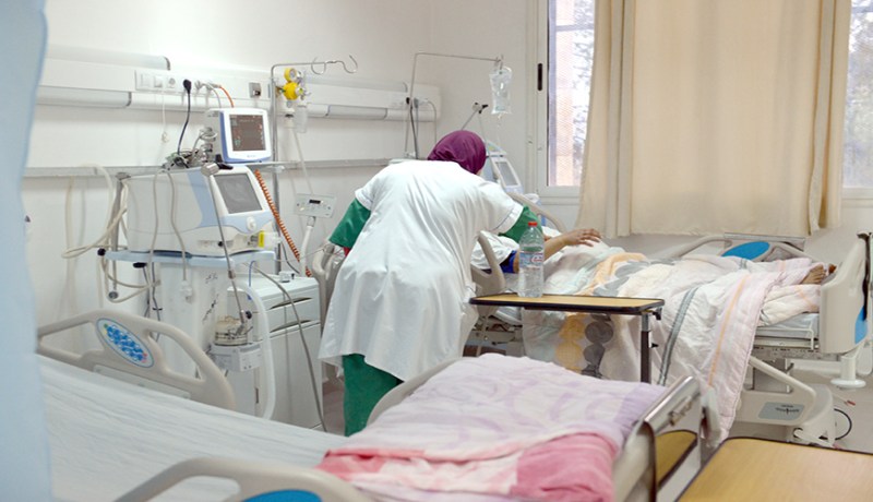 والي تبسة يأمر بالتحقيق في العثور على أدوية منتهية الصلاحية بمستشفى الونزة