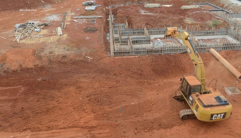 طوارئ في البلديات بسبب LPA والتسجيل مؤجل