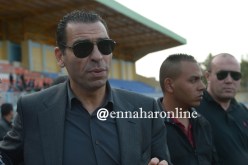 زطشي يتابع مباراة الجزائر وتونس في ملعب 20 أوت