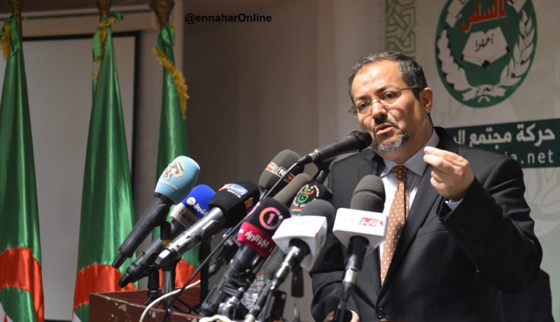 مناصرة للنهار:«حمس ما تحڤرش النسا.. زهية فحلة وربي يعينها!»