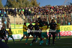 الشبيبة تفرض التعادل على السنافر في الشوط الأول