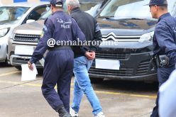 توقيف شخص يصنع الأسلحة بمستغانم