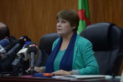 بن غبريت توظّف 40 ألف أستاذ قبل نهاية 2017!