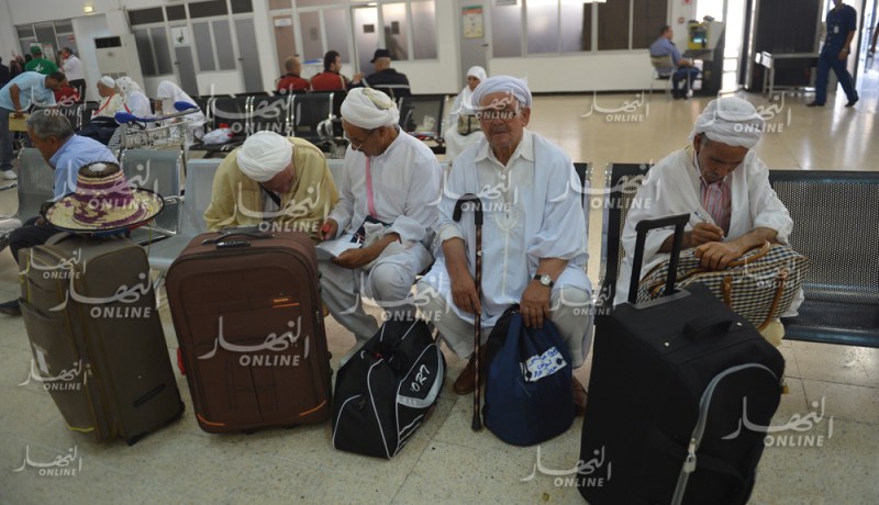 مراكز متنقلة في المناطق البعيدة لتوسيع عملية البصمة للمعتمرين