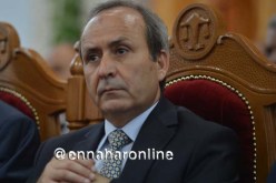 وزير الصحة :” الدولة تعطي أهمية بالغة للتكفل بأطفال التوحد “