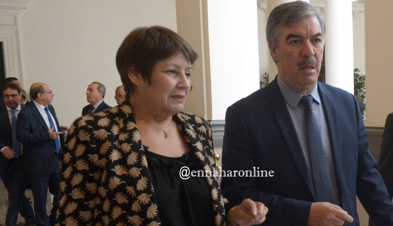 بن غبريت وحجّار يدرسان مضامين التكوين بالمدارس العليا للأساتذة