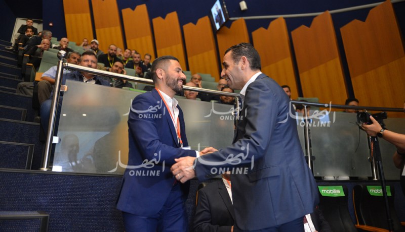 عنتر يحيى :”لا أطمح لأكون مدربا وزطشي فتح لي الأبواب”