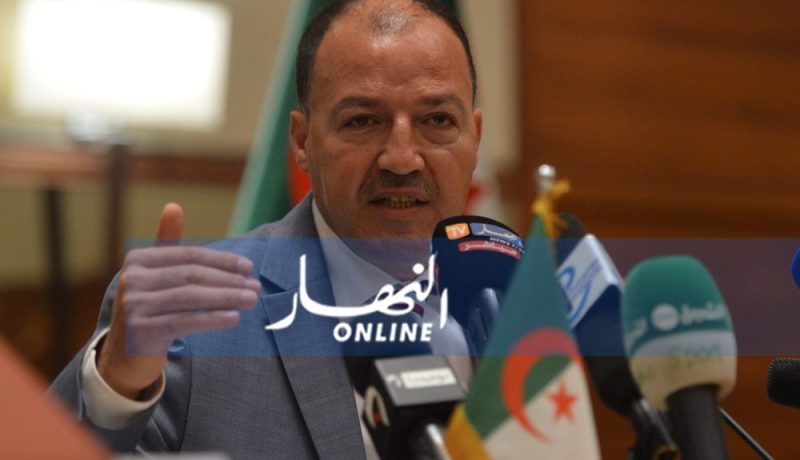 حطاب: «مولودية الجزائر هو العميد.. بلماضي قام بعمل ممتاز وهناك أمل للفوز بالكان»