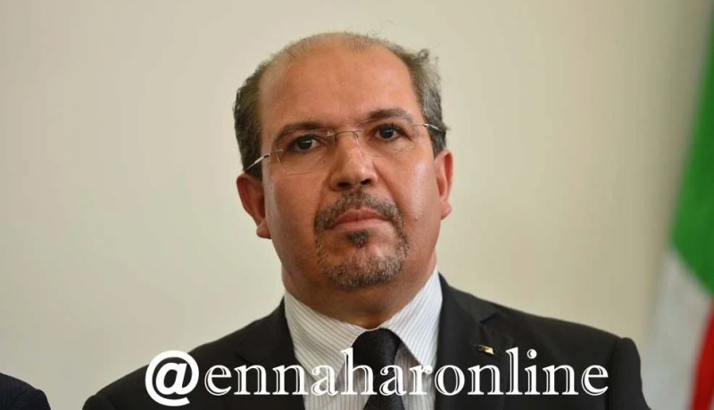 محمد عيسى : لجنة الاهلة مستقلة في أداء مهامها