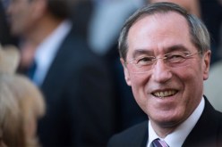 وزير الداخلية الفرنسي السابق متهم بقضية تبييض الأموال