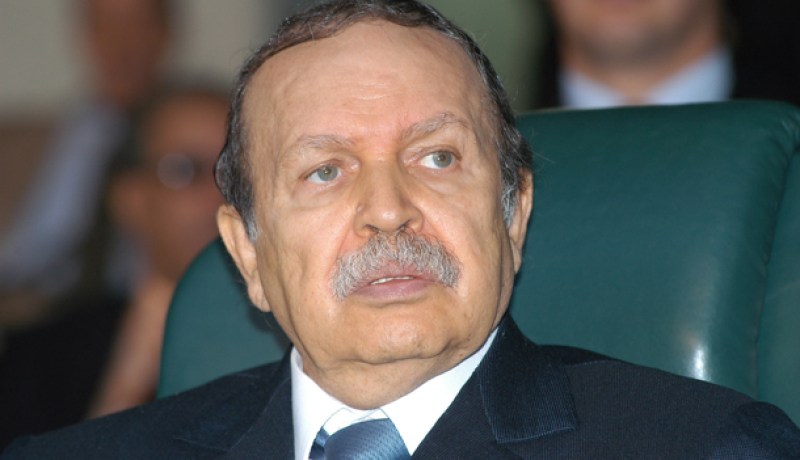 سحب الجنسية من المسؤولين‮ ‬ والـــوزراء