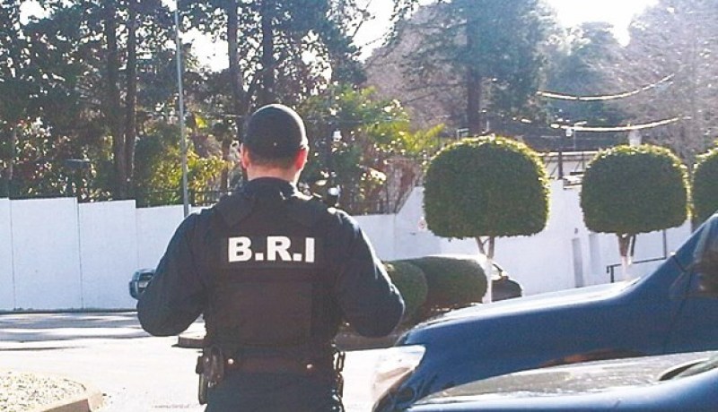 BRI الشلف توقف مروجي مخدرات و تضبط 1.635 كلغ