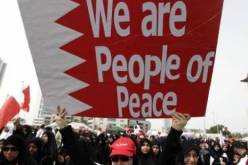 آلاف المتظاهرين أمام مقر الحكومة البحرينية يطالبون بإصلاحات سياسية