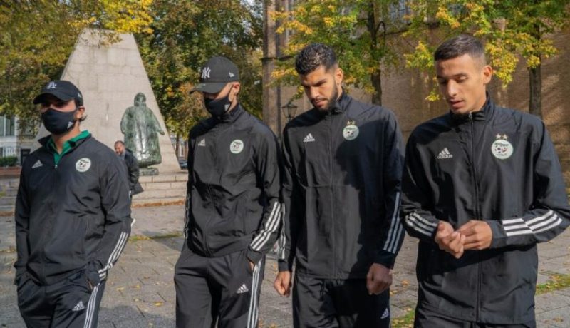 بالصور.. الخضر يقومون بجولة في لاهاي قبل ودية المكسيك