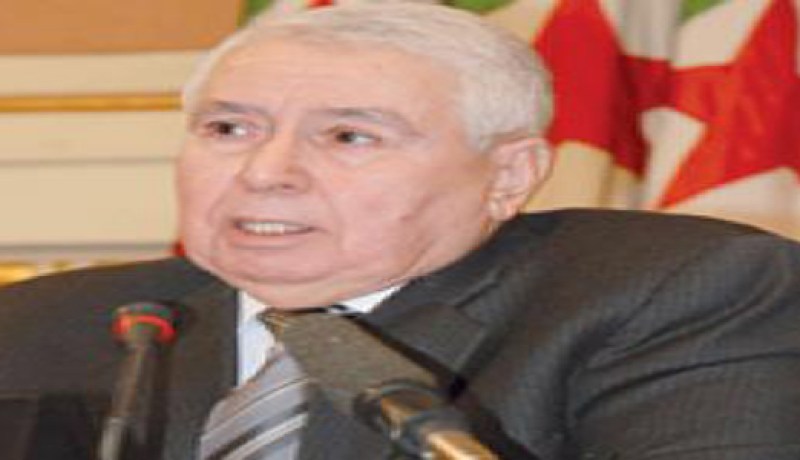 السيد بن صالح يستقبل وزير الخارجية التونسي