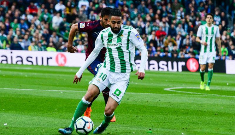 الصحف الإسبانية: “بودبوز لاعب بـ 4 أعين.. ساحر ريال بيتيس”