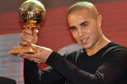 بوڤـــــــرة يتــــــــوج بالكــــــرة الذهبـــيــــة  للمــــــرة الثــــــانيــــــة علـــــى التـــــوالــــــــي