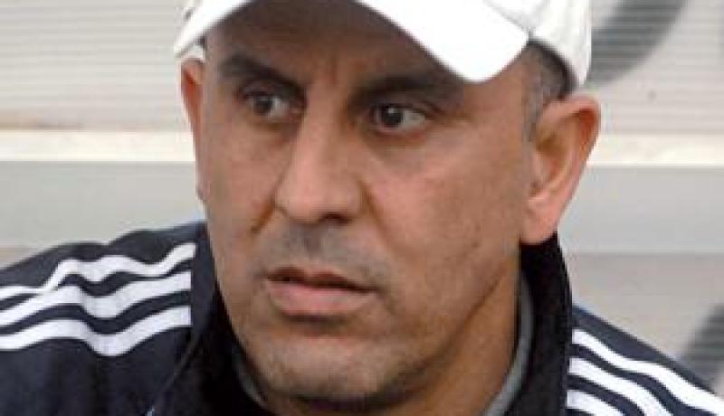 بوغرارة يقرر الإنسحاب من العارضة الفنية لاتحاد بسكرة