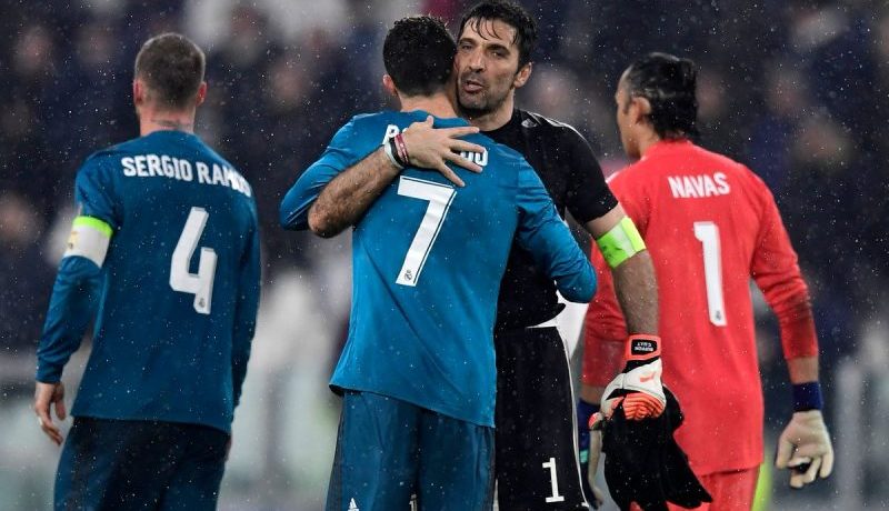 بالفيديو.. رونالدو وبوفون: “كرة القدم أكثر من مجرد لعبة” !