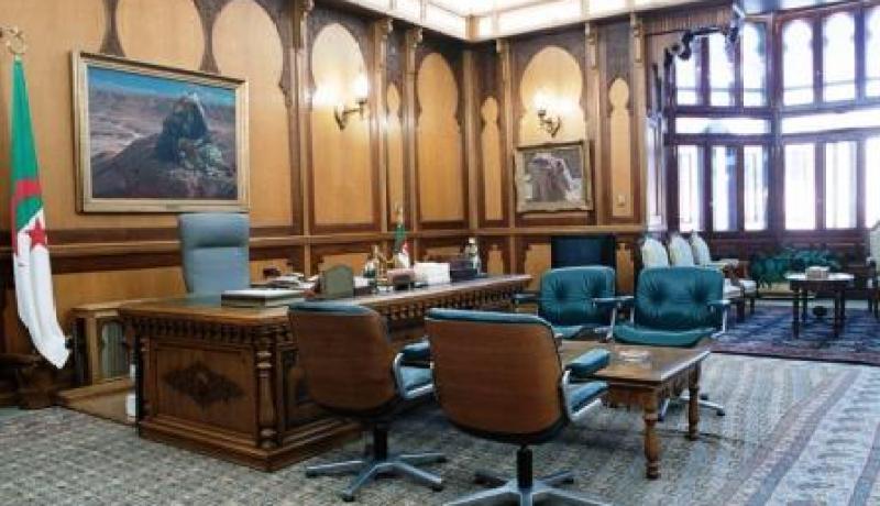 الجزائر بدون رئيس ليوم واحد