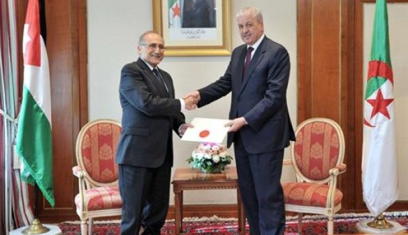 سلال يستقبل نائب رئيس الوزراء الأردني