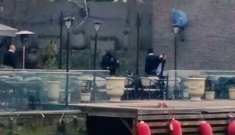 مقتل وإصابة 3 أشخاص في هجوم مسلح على مطعم باسطنبول