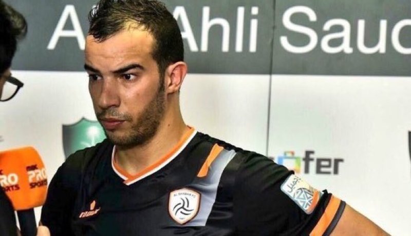 الشباب السعودي يعين جمال بلعمري قائدا للفريق