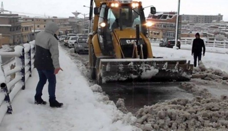 وزارة الداخلية تنصب خلية أزمة لمتابعة مخلفات الإضطراب الجوي
