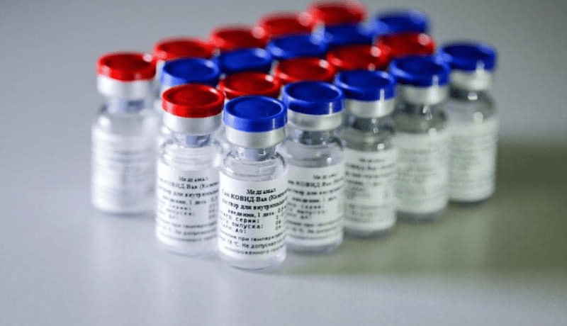 وزير الصحة الروسي يعلن موعد التطعيم الجماعي الشامل بلقاح “سبوتنيك V”