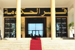 بوتفليقــــة يعيّــــن حكومــــة لتصريـــف الأعمــال مؤقتـــا