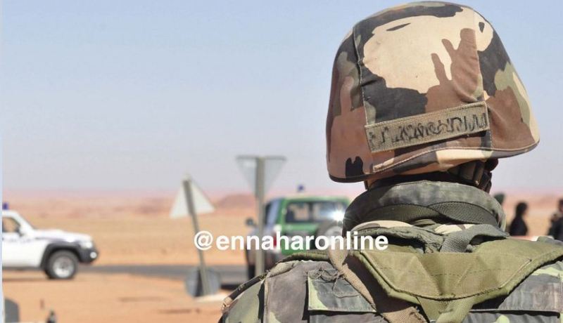 الجيش يوقف 13 منقبا و500 كيس من خليط الحجارة والذهب بتمنراست