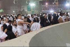 بالصور.. أطفال يؤدون مناسك الحج