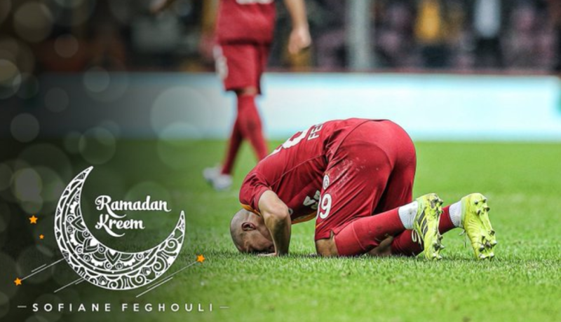 نجوم الخضر يهنئون الشعب الجزائري بحلول شهر رمضان