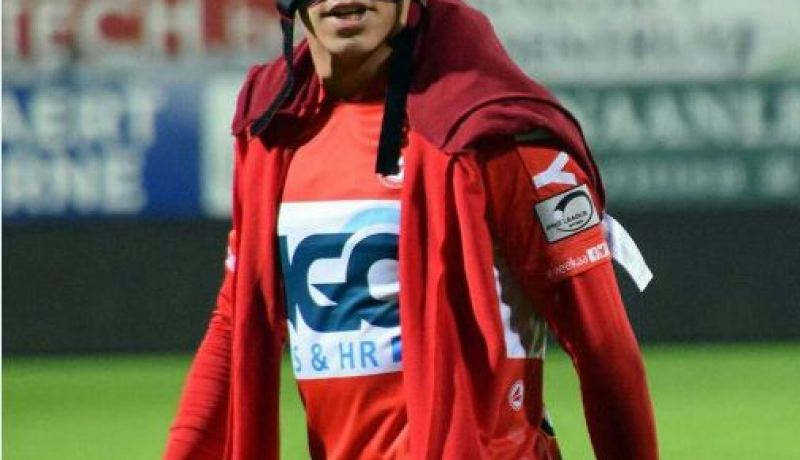 عطال يخاطب جماهير كورتري بالهولندية للمرة الأولى !