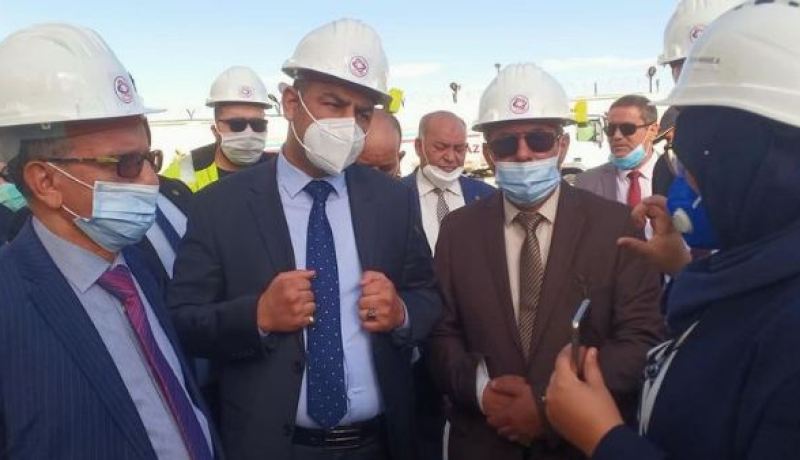 الوزير المنتدب المكلف بالبيئة الصحراوية: سيتم التكفل بمخلفات وأضرار زيوت “الأسكاريل”