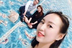 «ڤاوريات» بلباس فاضح داخل قاعة الصلاة في «المسجد الأعظم»!