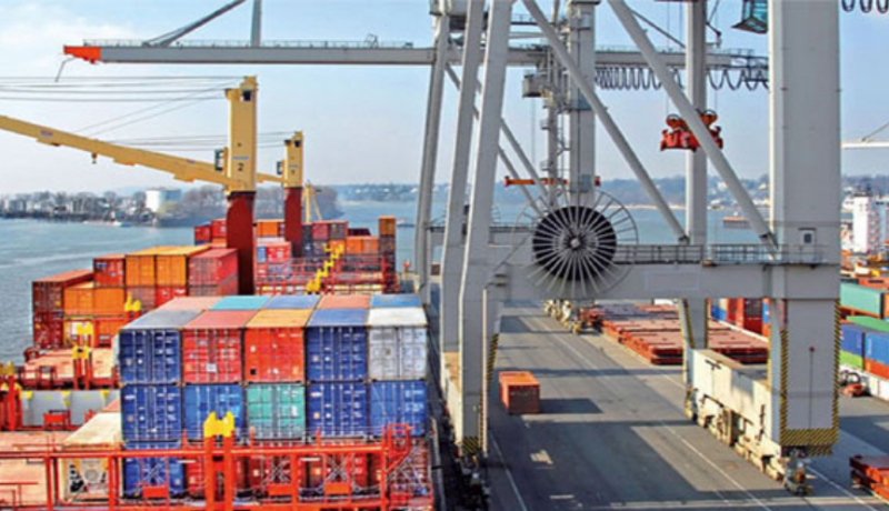 تراجع  محسوس في العجز التجاري في 2017