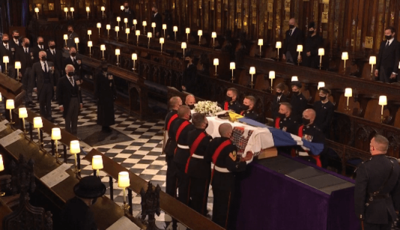 جنازة ملكية عسكرية في وداع الأمير فيليب