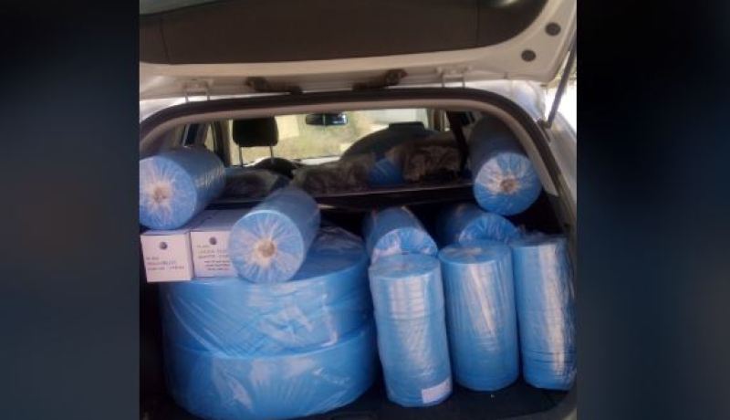 9 ولايات تتسلم من منتدى رؤساء المؤسسات المادة الأولية لصناعة الأقنعة الصحية