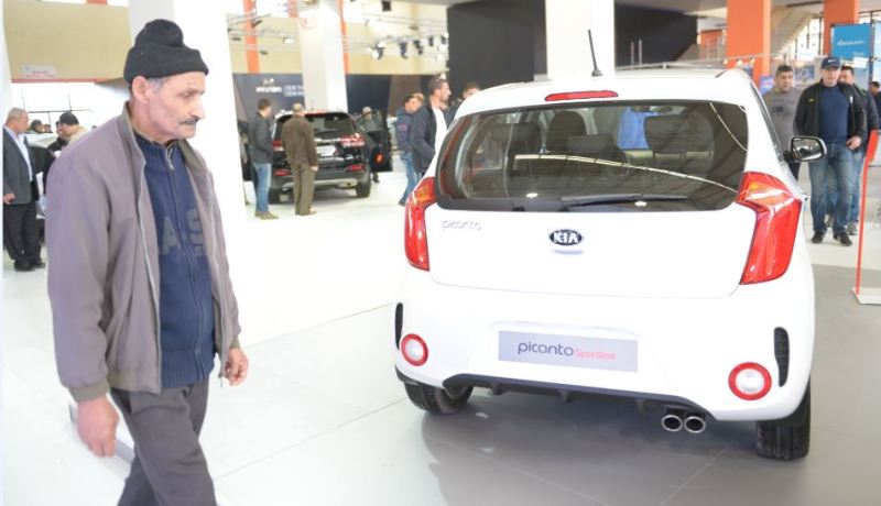 «سيارات بالفاسيليتي حلال والتسليم في 10 أيام!»