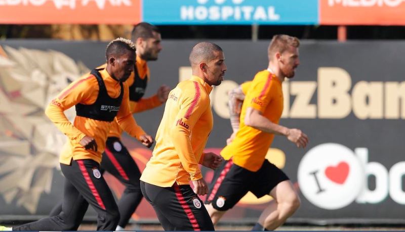 فيغولي يعود إلى تدريبات غلطة سراي ويريح بلماضي