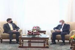 رئيس الجمهورية يستقبل وزير الدفاع الأمريكي