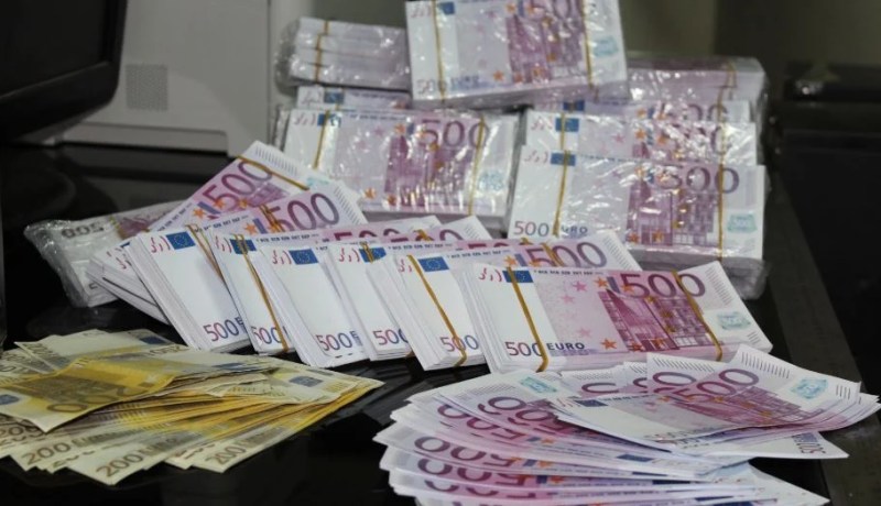 حجز أكثر من 3 ملايين أورو «مدرحة» في سطيف!