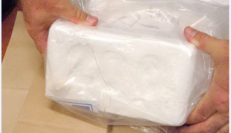 حبس شقيـق برلماني في قضية كيلوغـرام من «الكــــوكايين» بميناء خميس الخشنة