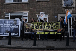 الهولانديون يحتجون ضدّ المساجد