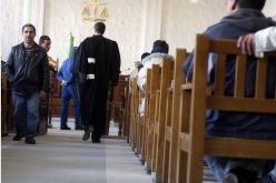 موقوف يستظهر قطعة مخدّرات أمام وكيل الجمهورية لإثبات براءته! 