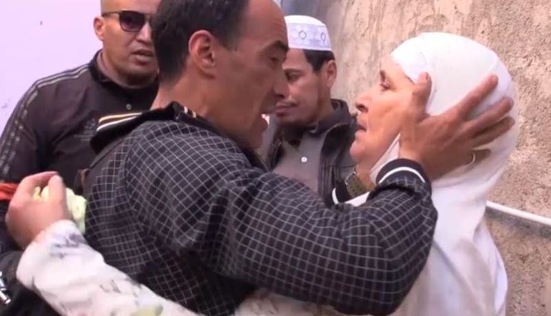 كهل يلتقي والدته بعد 47 سنة من اختطافه من طرف «مرّوكية» في وهران!