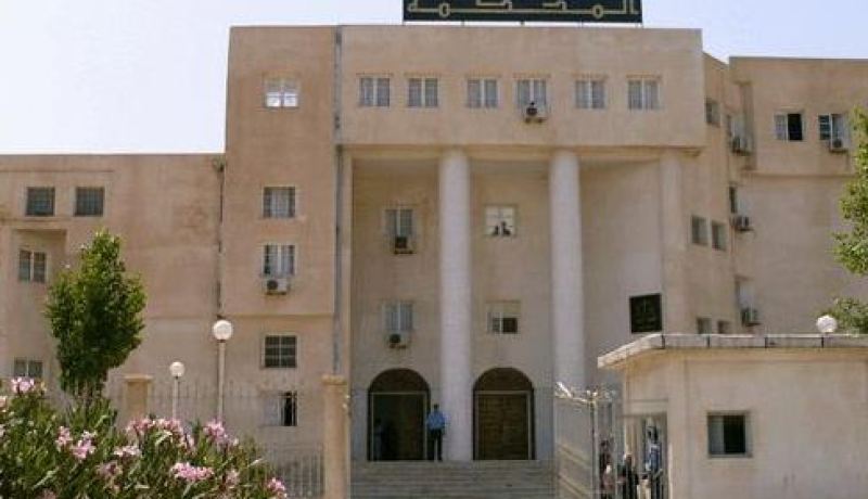 الاستماع إلى 15 إطارا بمديرية الصحة لعين تموشنت