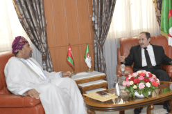 بالصور.. بلعابد يتباحث سبل تعزيز التعاون التربوي مع عمان